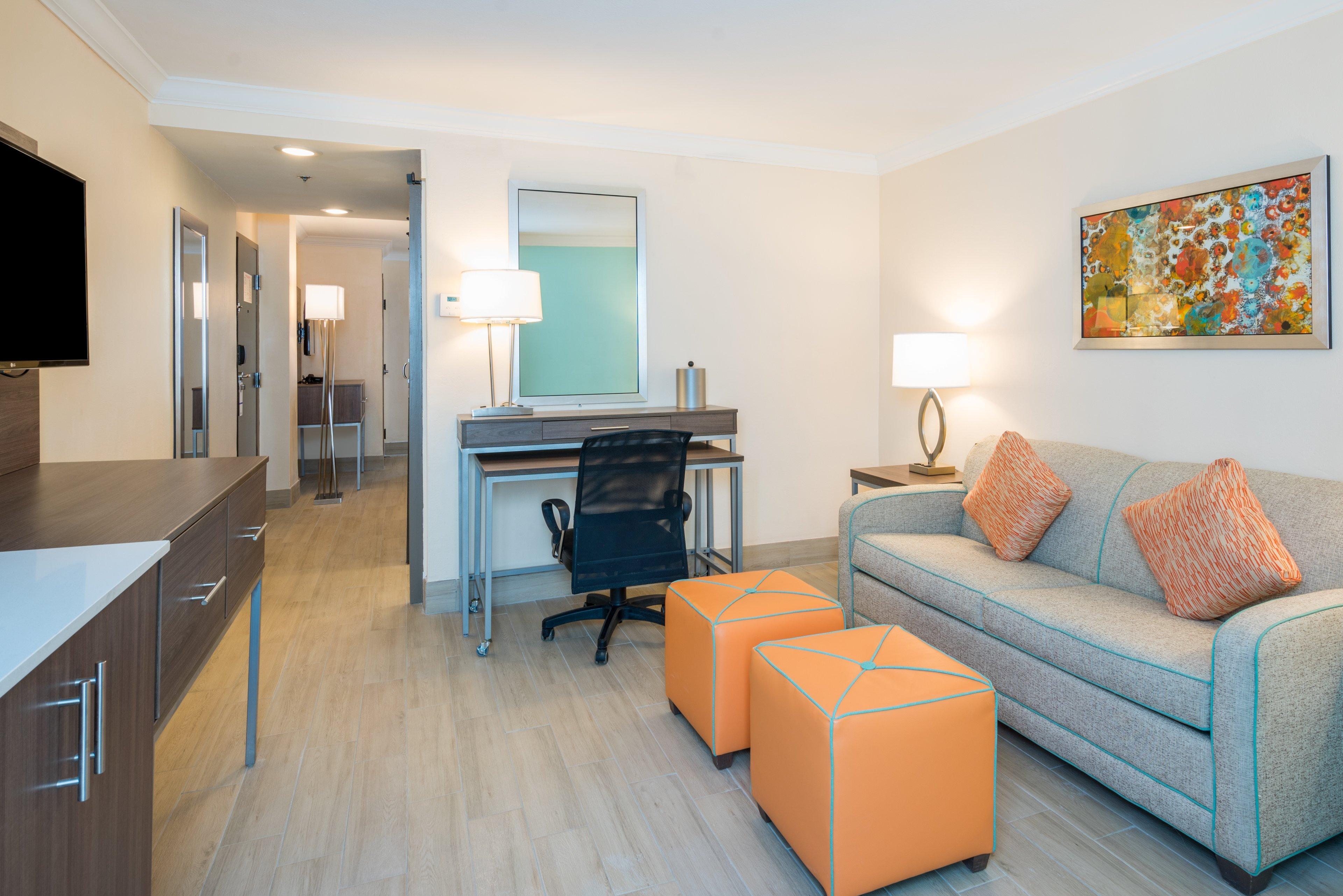 Holiday Inn Express & Suites Nassau By Ihg Экстерьер фото