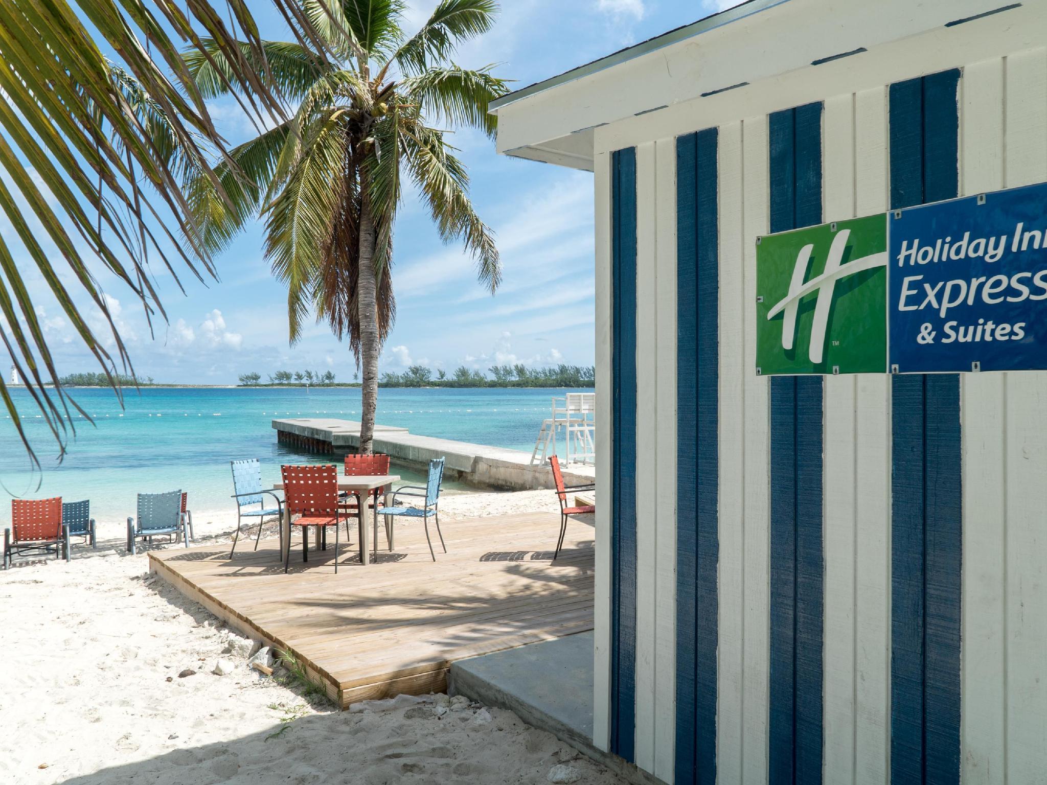 Holiday Inn Express & Suites Nassau By Ihg Экстерьер фото